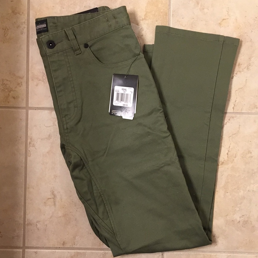 Nike cargo pants NWT